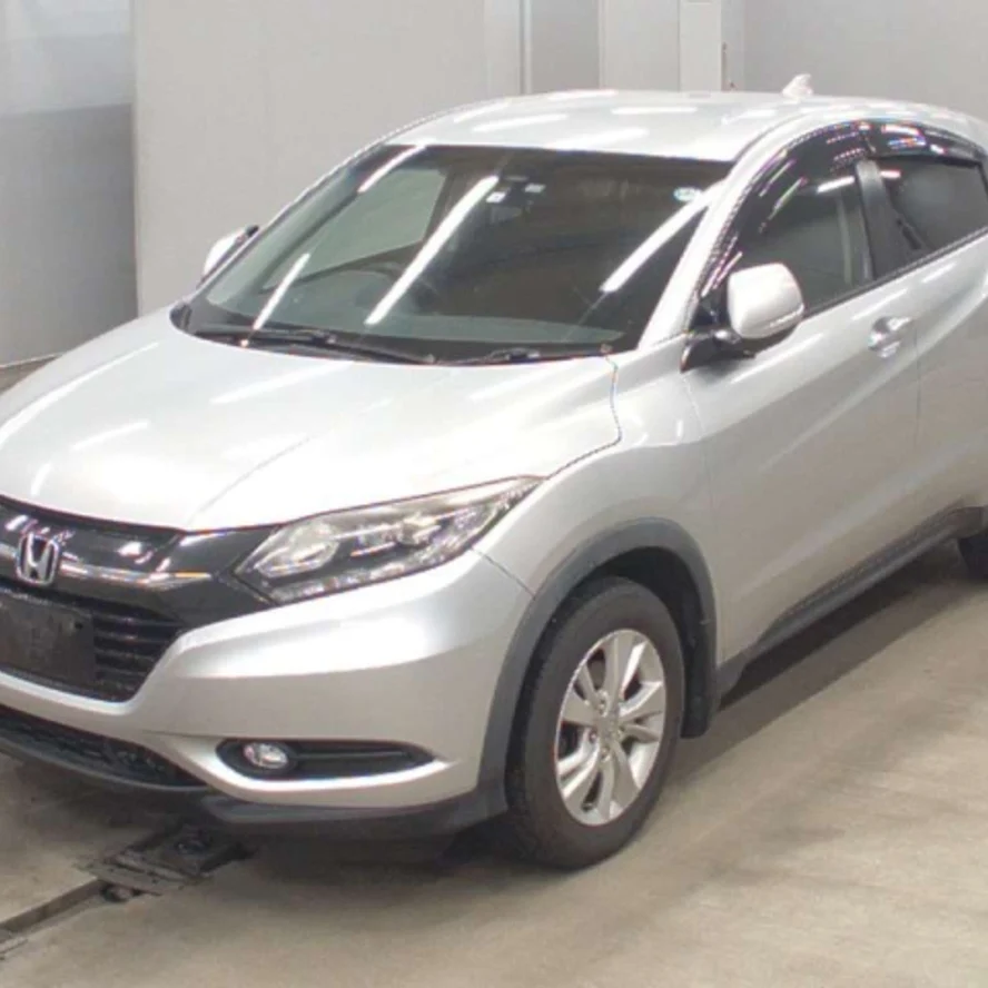 HONDA VEZEL X 4WD 2015  года